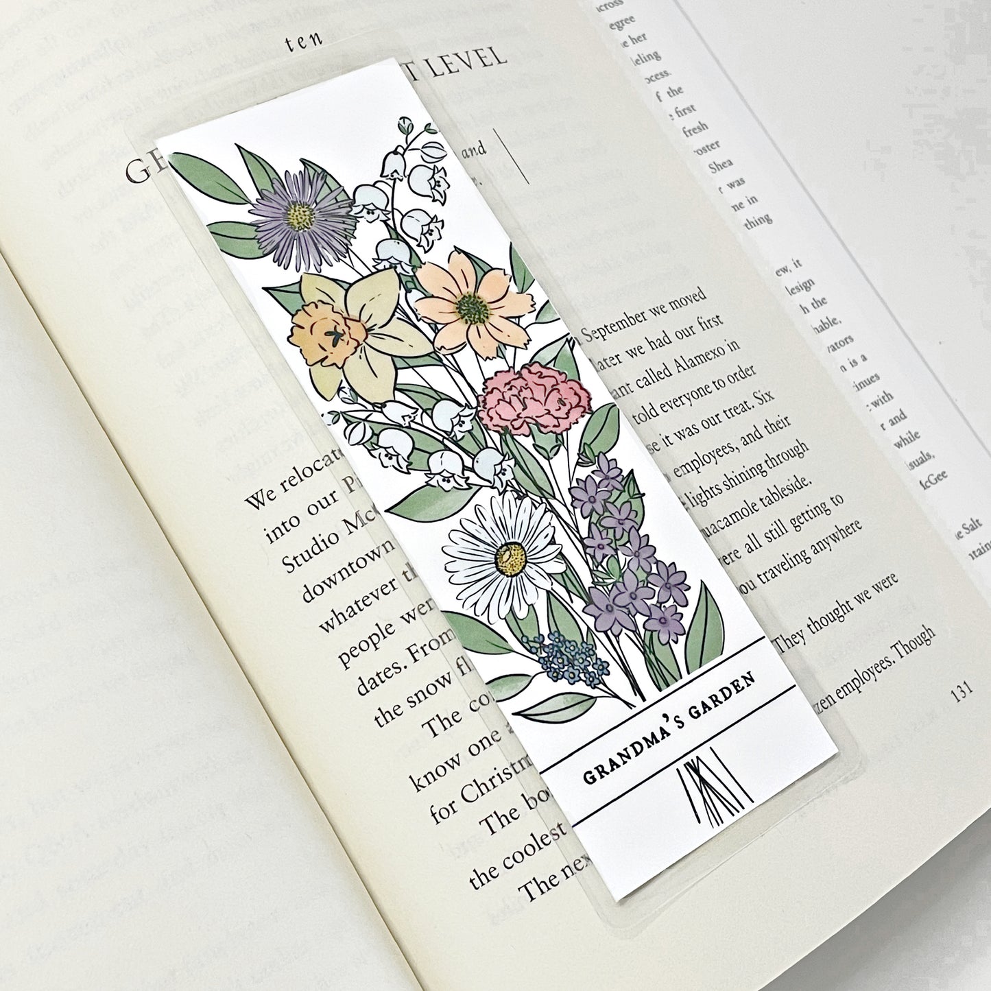 Birth Flower Bouquet Bookmark Up to 8 Flowers | Personalized Laminated Bookmark 2X6" Page Marker | Custom Birth Month Flower Garden Gift for Mom Grandma